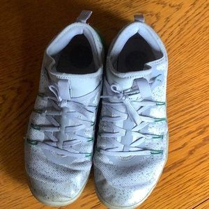 Mens Nike Isaiah Thomas athletic shoes, 10.5, used condition